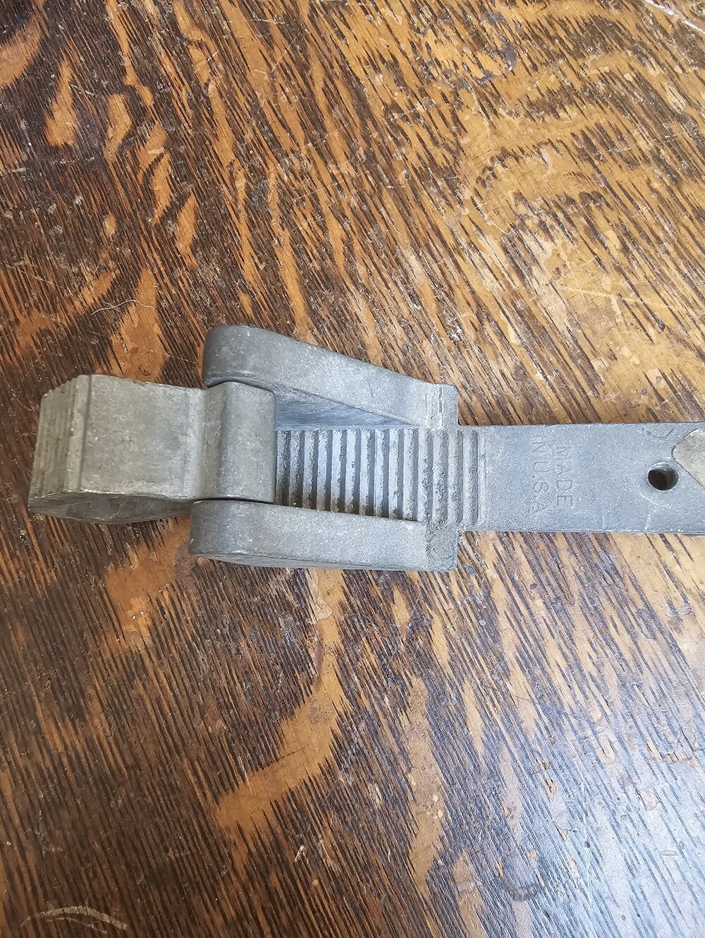 Stained Glass Heavy-Duty Metal Vise For Lead